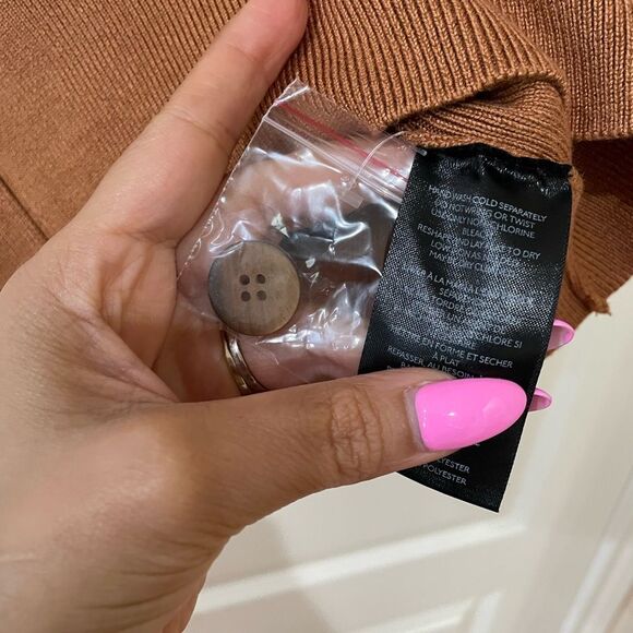 Anthropologie Silence and Noise Sweater Vest Size Medium - Picture 5 of 10